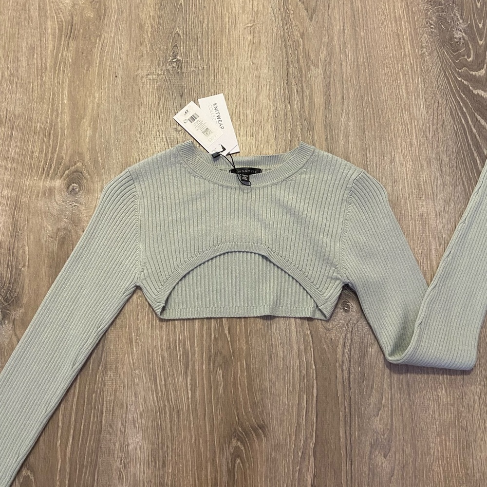 NWT cropped sweater top